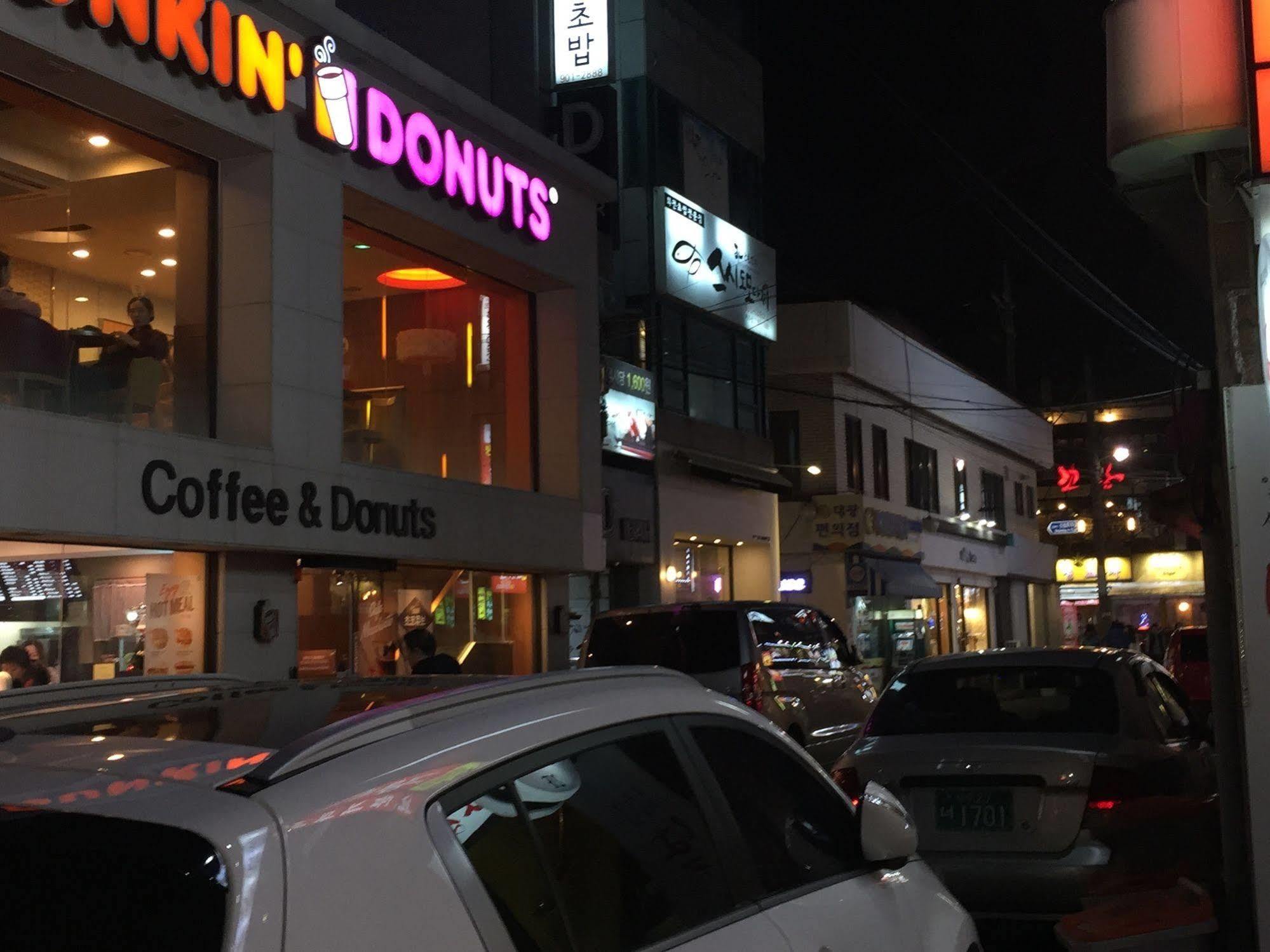 Backpackers In Jeju City Center Extérieur photo