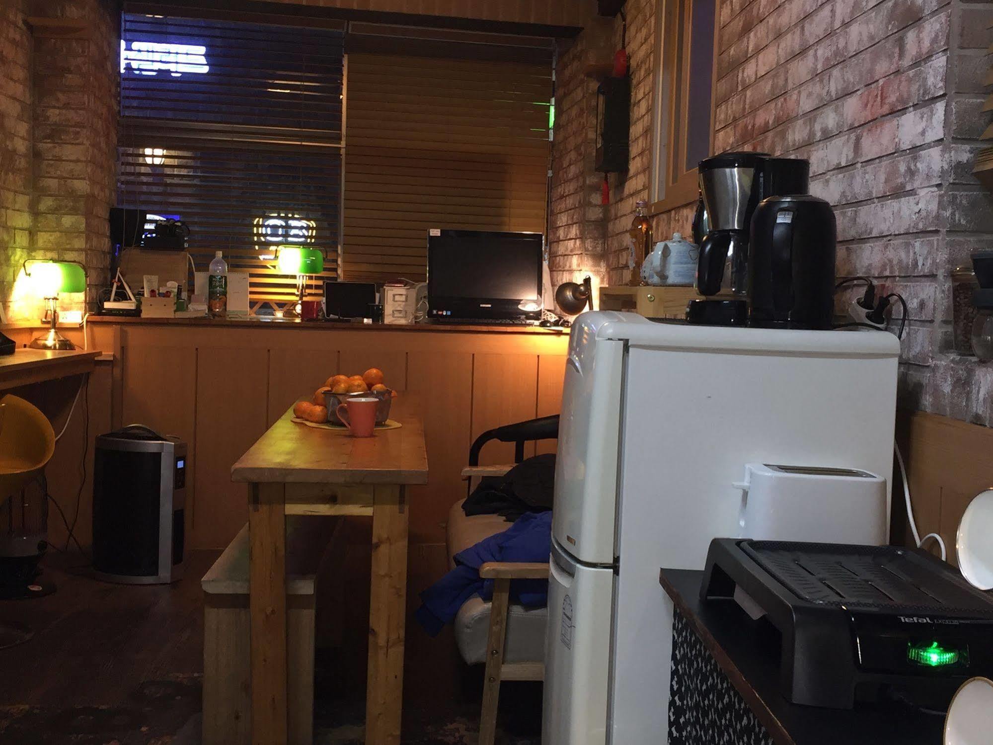 Backpackers In Jeju City Center Extérieur photo