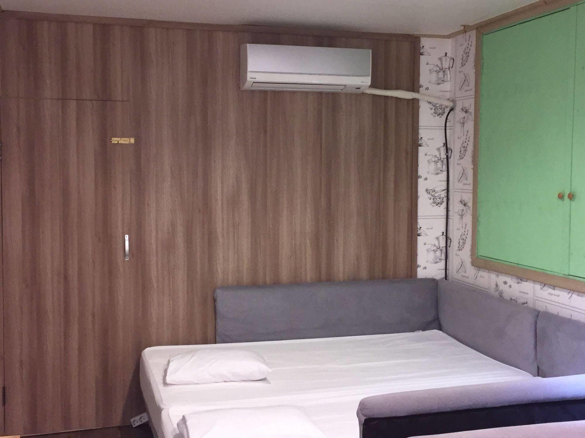 Backpackers In Jeju City Center Extérieur photo